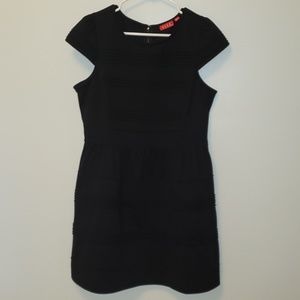 Elle Black Cap Sleeve Dress